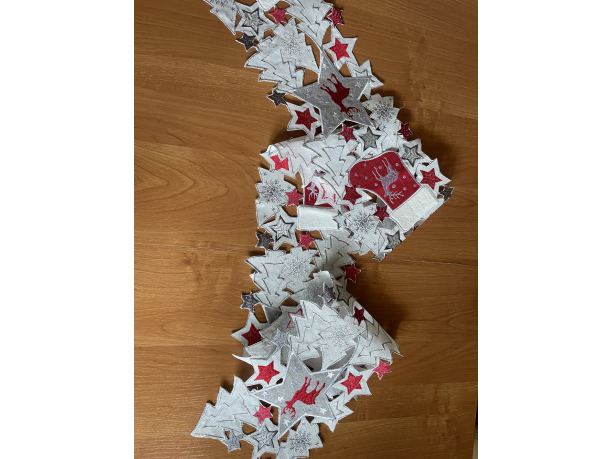 Nakładka świąteczna biały 20x160 cm choinka, renifer int 418 boże narodzenie 1 szt