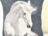 Poszewka dekoracyjna gobelinowa Koń 2 SlodkieSny  45x45 cm gobelin biały koń