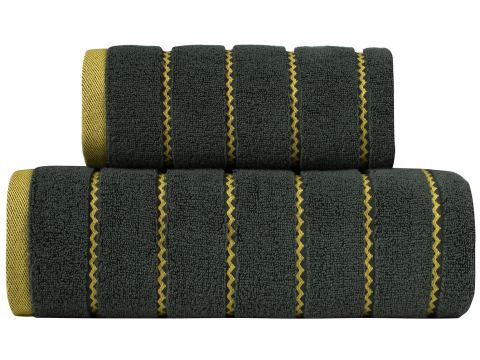 Ręcznik Oskar 70x140 ciemno zielony 550 g/m2 frotte mikro bawełna