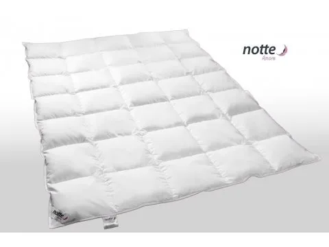 Kołdra całoroczna Puchowa Notte Amore Medium  90 % puch gęsi 180x200