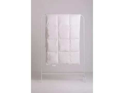 Kołdra puchowa całoroczna Klasyczna Sypialnia 160x200 cm – naturalny komfort snu przez cały rok