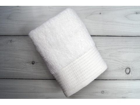 Ręcznik Novita - mikrobawełna - biały - 70x140 cm - Fine Collection - Greno